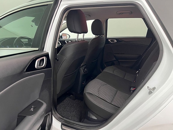 Kia Ceed 17 of 26