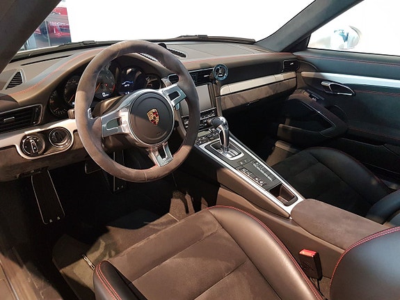 Porsche 911 GT3 10 of 10