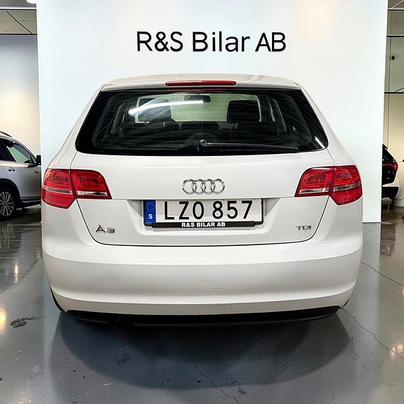Audi A3 5 of 11