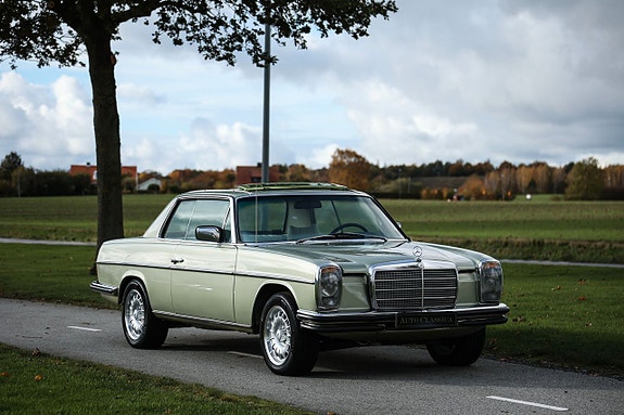 Mercedes-Benz 280 CE 3 of 5