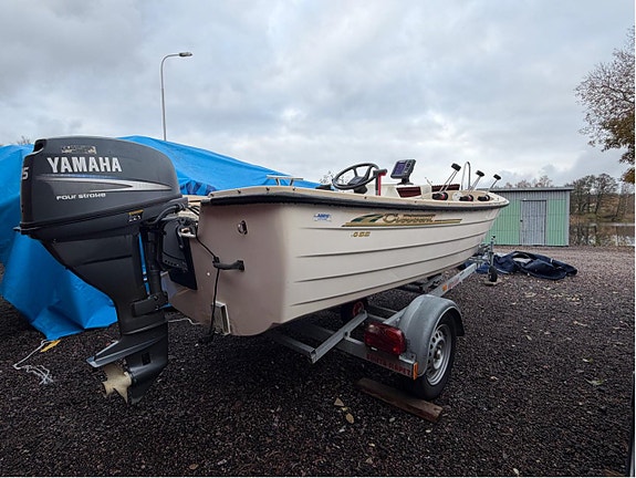 Crescent 465 trader, Yamaha 25 hk 4takt samt 80 trailer. 6 of 8