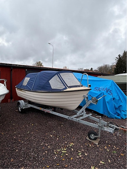 Crescent 465 trader, Yamaha 25 hk 4takt samt 80 trailer. 2 of 8