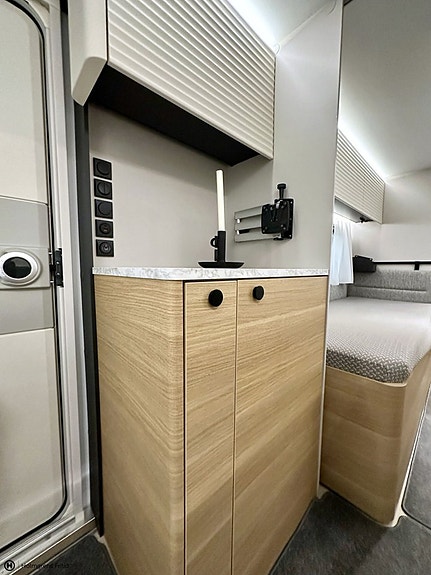 Adria Adora 572 UT 9 of 15