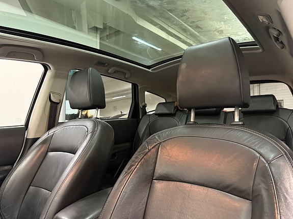 Nissan Qashqai+2 8 of 26