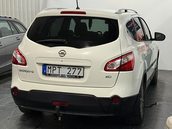 Nissan Qashqai+2 6 of 26