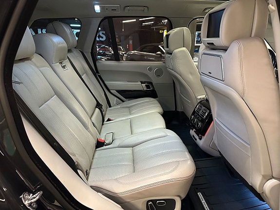 Land Rover Range Rover 11 of 26