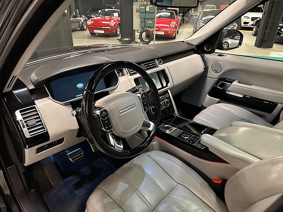Land Rover Range Rover 8 of 26