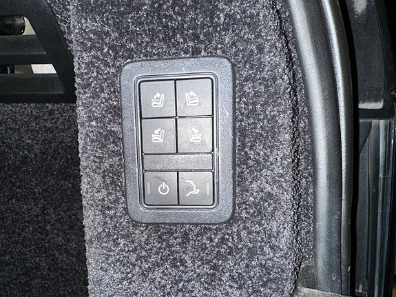 Land Rover Range Rover 14 of 26
