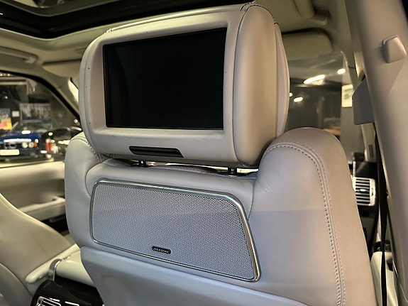 Land Rover Range Rover 20 of 26
