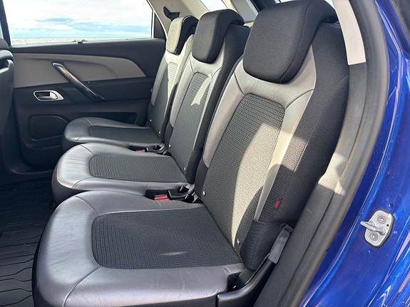 Citroen C4 Picasso 9 of 13