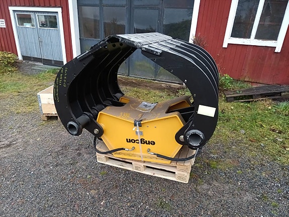 Engcon SG33 soteringsgrip med Oilquick 80