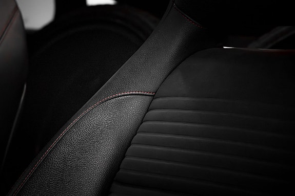 Mercedes-Benz CLA220 d 13 of 23
