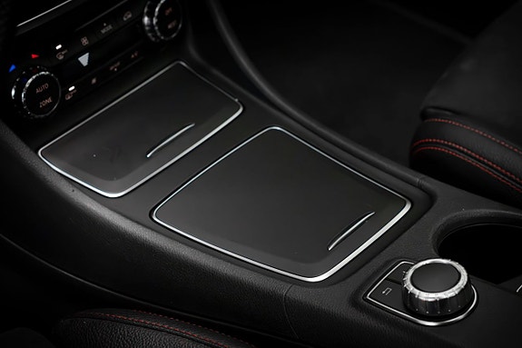 Mercedes-Benz CLA220 d 8 of 23