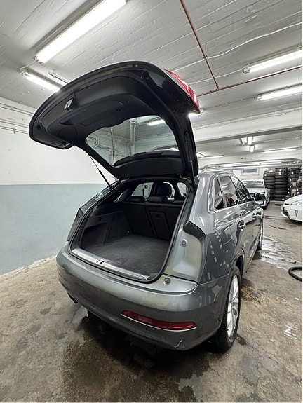Audi Q3 4 of 15
