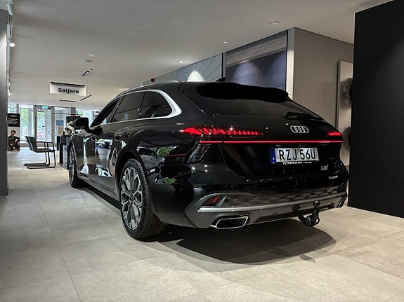 Audi A6 2 of 5