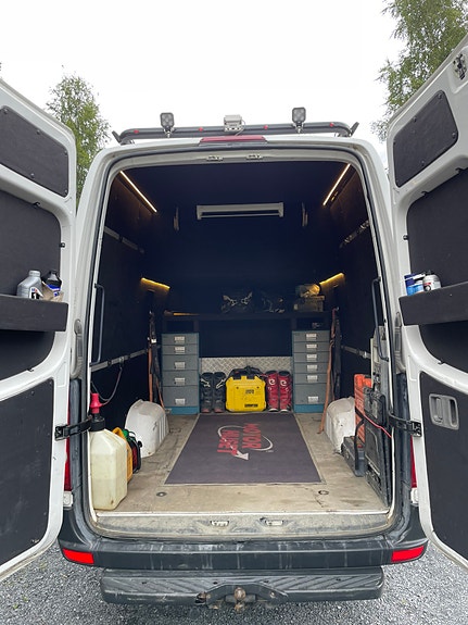 Volkswagen Crafter 11 of 12