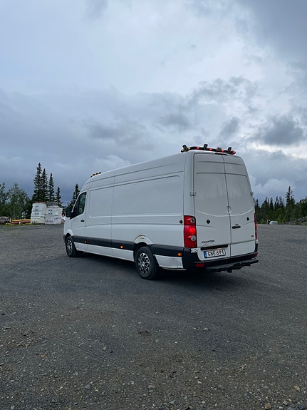 Volkswagen Crafter 3 of 5