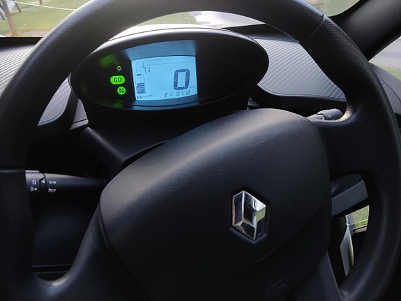 Renault Twizy 4 of 15