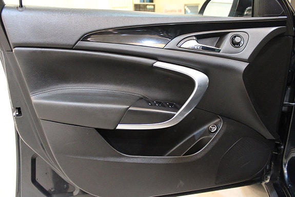 Opel Insignia 7 of 11