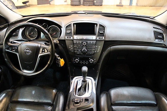 Opel Insignia 10 of 11