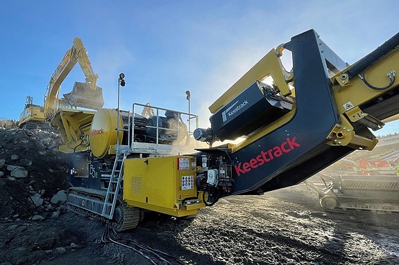 Keestrack B5e ZERO 1100x700 - Förkross 3 of 10