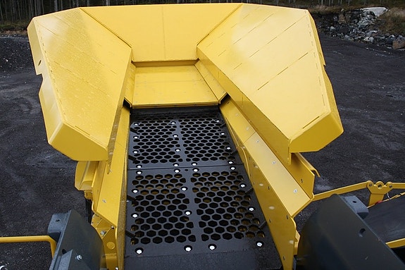 Keestrack B5e ZERO 1100x700 - Förkross 5 of 10