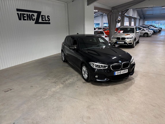 BMW 116d 2 of 5