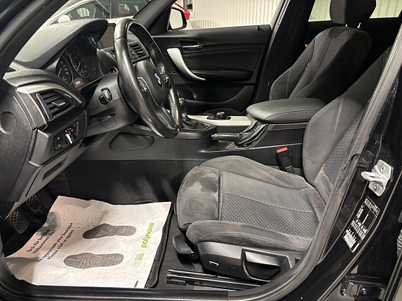 BMW 116d 6 of 11