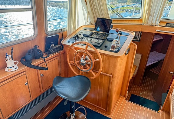 Linssen Grand Sturdy 410 AC 3 of 24