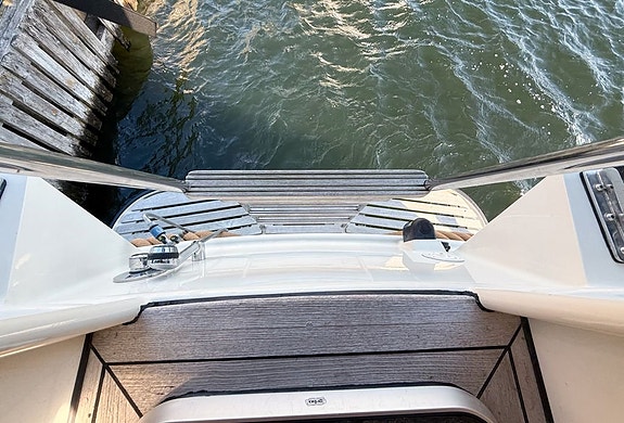 Linssen Grand Sturdy 410 AC 20 of 24