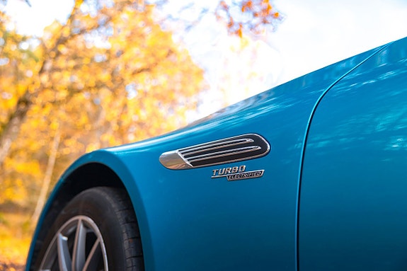 Mercedes-Benz SL43 11 of 24