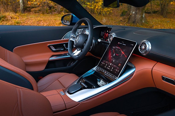 Mercedes-Benz SL43 24 of 24