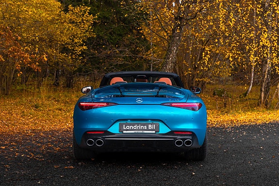 Mercedes-Benz SL43 6 of 24