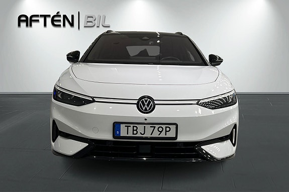 Volkswagen ID.7 3 of 5