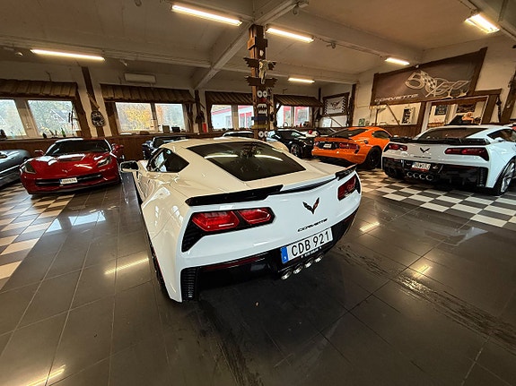 Chevrolet Corvette 5 of 5