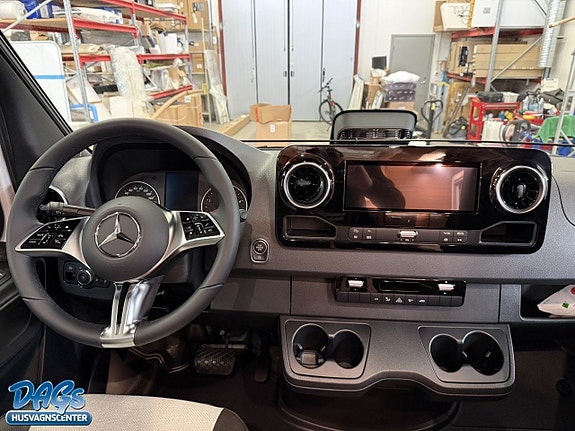 Weinsberg CaraCompact 640 MEG EDITION [PEPPER]  -Mercedes 14 of 18