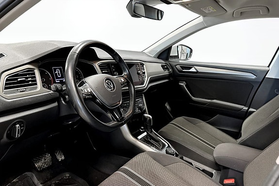 Volkswagen T-Roc 5 of 10
