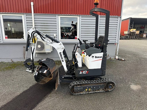 Bobcat E10