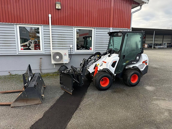 Bobcat L28 2 of 6