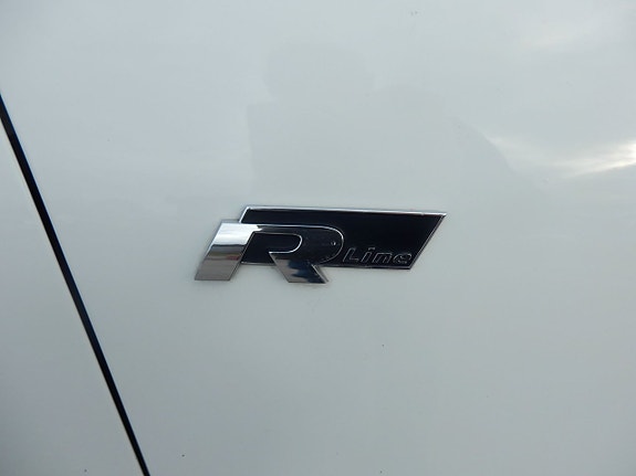 Volkswagen Touareg 3 of 5