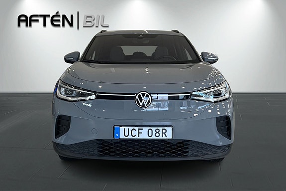 Volkswagen ID.4 3 of 20