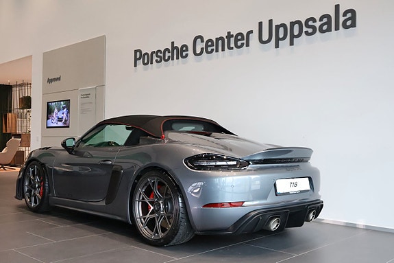 Porsche Boxster 3 of 5