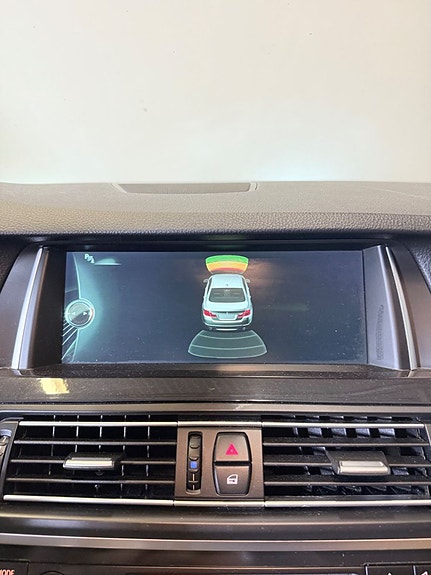 BMW 530d 12 of 15