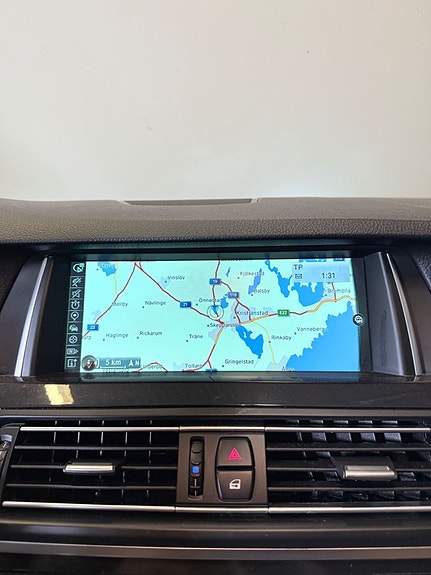 BMW 530d 11 of 15