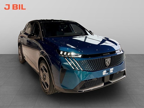 Peugeot e-3008