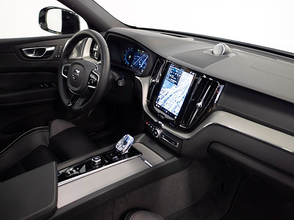 Volvo XC60 5 of 5
