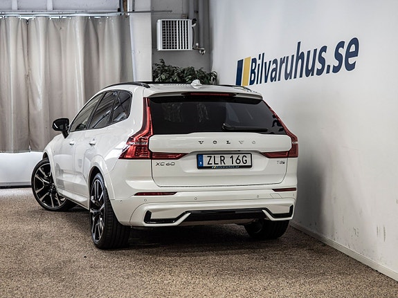 Volvo XC60 3 of 5