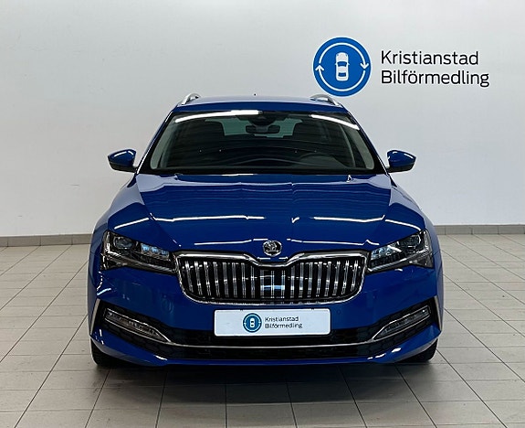 Skoda Superb 3 of 5