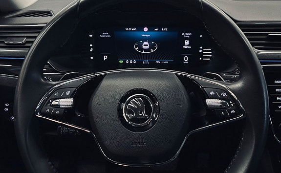 Skoda Superb 11 of 13