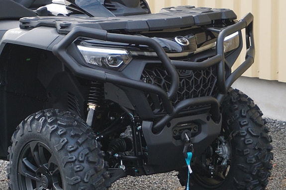 CFMOTO CFORCE 850 Touring Black Edition  Traktor b 17 of 19
